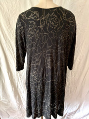 Chalet et Ceci USA Size Medium Jersey Knit Black with MOP Buttons Dress