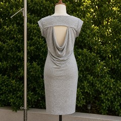 Athleta Gray Open Back Ruched Linen Blend Sheath Dress Women’s Medium Athletic