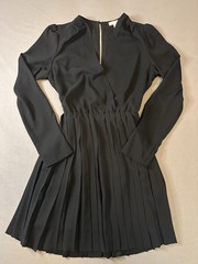 Leith S Solid Black V-Neck Pleated A-Line Short Dress Button Long Sleeve