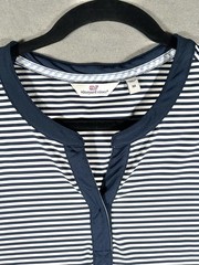 Vineyard Vines Women’s M Striped Top Navy White Performance Knit Summer Casual