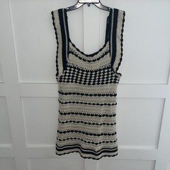 Nwt Forever21 Crochet Mini Geometric back. Open & edge Black & Cream SZ L