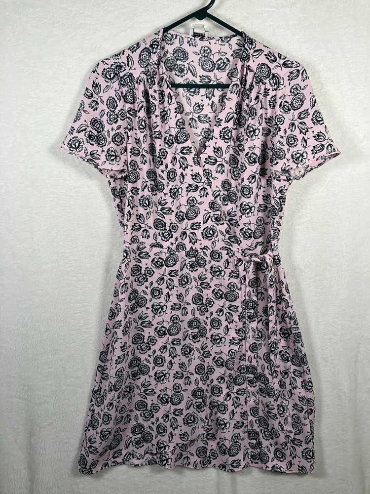 J Crew Pink Wrap Dress Black Floral Size 4 Short Sleeve Preppy Casual Cute Light