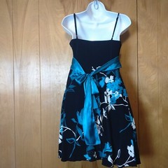 SPEECHLESS JUNIORS MEDIUM SPAGHETTI STRAP FIT AND FLARE FLORAL MINI DRESS