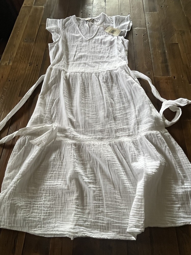 White Flutter Sleeves CASA CABANA ISABEL Eyelet Gauzy Dress NWT MSRP $78.00 S