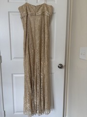 Badgley Mischka Women&rsquo;s Size 2 Beige Floral Lace Strapless Sweetheart Maxi