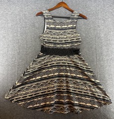 Bailey Girl Women’s Juniors Sleeveless Dress Lace Sheer Waist Size Large