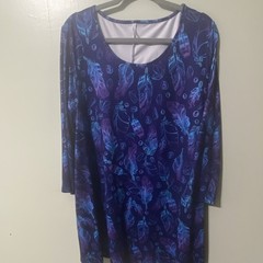 Lovelin Women&rsquo;s 2XL Purple/Blue Feather Shift Dress Knit Stretch 3/4 Sleeve