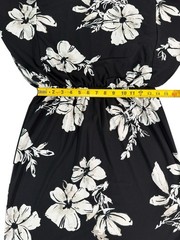 Anne Klein Sheath Knee Dress Cap Sleeve Round Neck Floral Black White 6