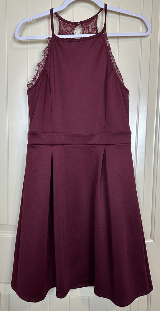 Altar’d State Red Halter Sleeveless open back stretch pleated dress sz L GUC