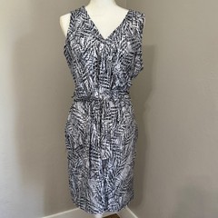 Reel Legends Keep-It-Cool Sleeveless Tie Waist Pocket Dress w pockets Large