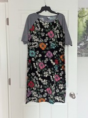 LuLaRoe Womens Tshirt Dress Black Floral Short Sleeve Julia Style Dress 3XL