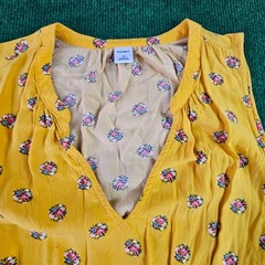 Old Navy Yellow Floral Sleeveless V Neck Smocked Waist Midi Dress XS