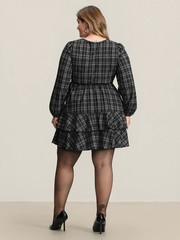 BloomChic Stretchy Textured Tiered Mini Dress Pockets Black White 18-20/2X NWOT