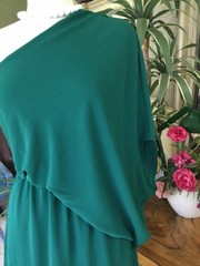 NWoT VICI 97% Polyester maxi one shoulder Lined Dress Emerald size M