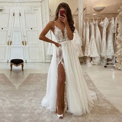 V-neck Bohemian Spaghetti Strap Wedding Dress with Lace Decal A-line Bridal Gown