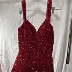 Sherri Hill Double Shoulder Strap Formal Flowing Dress Size 12 Red Sequins NWT