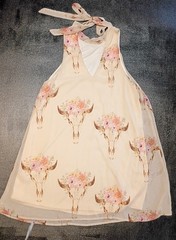 Pink Owl SLVLS Summer Dress Long Horn Print with Floral Designs Cream Color Med
