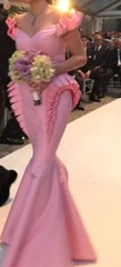 John Paul Ataker Pink Off Shoulder Ruffle Gown $1,295 Size 2 JPA944-2093