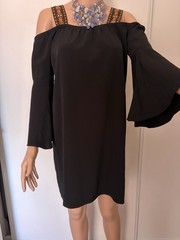 Black Solid Off Shoulder Cold Shoulder Shift Knee Dress Strappy Embroidered, S
