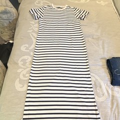 soldout.nyc XS White/Navy Striped Short Sleeve Crew Neck Long Maxi Dress