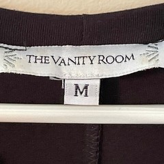 The Vanity Room Black Cold Shoulder Long Sleeve Shift Dress Womens M Classic LBD
