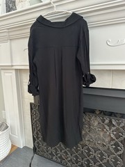 NWT KUT FROM THE KLOTH Sutton black DRESS button tab sleeves sz 6