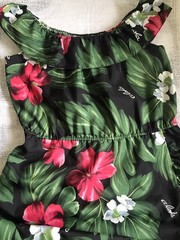 VTG Royal Creations Hawaii Black Hibiscus Print Knee Length Ruffle Dress SMALL