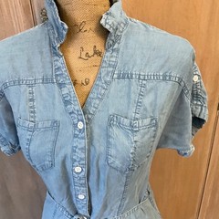 GUESS Chambray Shirtdress Dress denim blue lightweight western coastal office XS