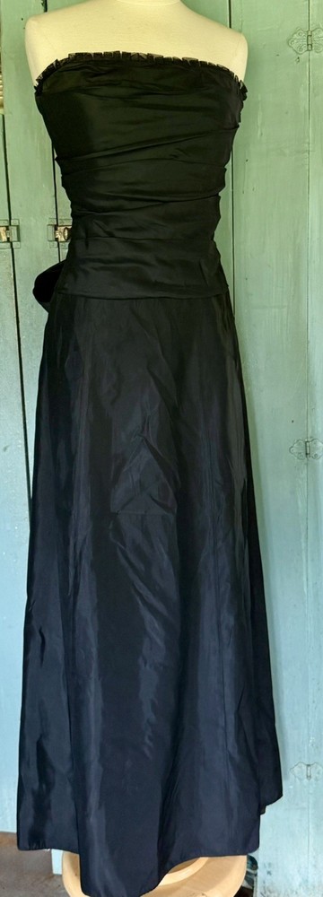 Vera Wang Maids Black Strapless Tiered Satin Long Gown Dress 8/10