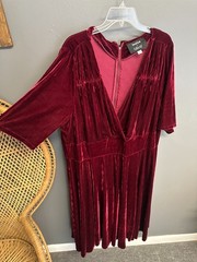 ModCloth x Collectif Dress Womens Plus Size US 20 UK 24 Burgundy Velvet Luxury