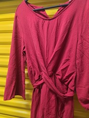 Red Solid V-Neck Midi Dress 3/4 Sleeve Tie Accent Elastic Waist Size M