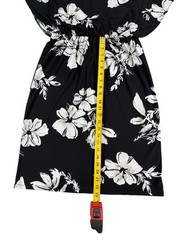 Anne Klein Sheath Knee Dress Cap Sleeve Round Neck Floral Black White 6