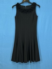 JESSICA HOWARD Black MID-WEIGHT KNIT Ruffled Neckline PLEATED Sheath Dress Sz 10