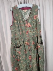 april cornell corduroy jumper size large. Lightweight corduroy, roomy pockets,