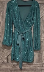 Sparkle Vicci Right With You Women’s Size Medium Green Tie Wrap Dress
