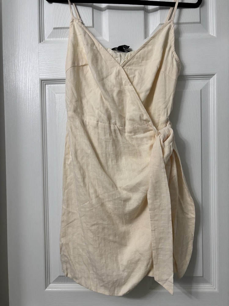 Forever 21 Beige Linen Wrap Mini Dress V-Neck Tie Adjustable Straps Women&rsquo;s M