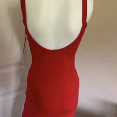 NEW WITH TAGS Red Backless Bodycon Mini Dress