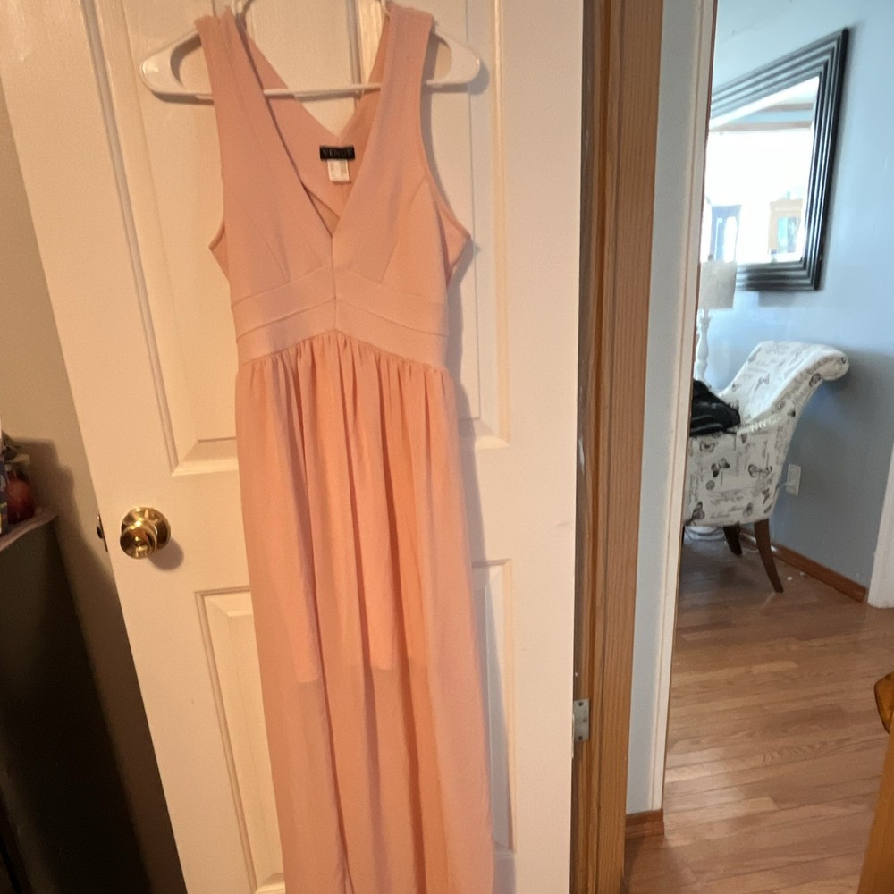 VENUS Pink Maxi Dress Womens M V-Neck Sleeveless Chiffon Zip Pleated Long