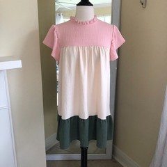 Color Block Mini Dress Large Ruffle Neck Flutter Sleeve Babydoll Pink Roomy