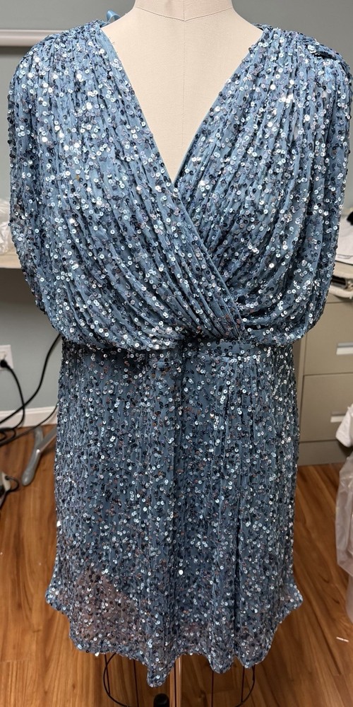 Mac Duggal Slate Blue Beaded Sequin Draped Sleeve V-Neck Gown Size 20 READ DESCR