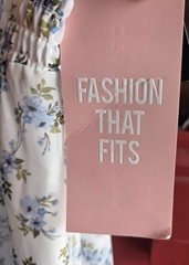 Celebrity Pink Women&rsquo;s Classic Blue White Floral Short Sleeve Maxi Dress Size XL