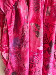 Hand Creation L 100% rayon short lightweight dress elastic waist deep pink print
