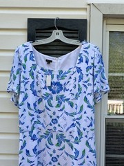 NWT Talbots Pretty White Blue Green Floral Scoop Neck Lined Midi Dress 18W