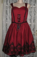 HOT TOPIC RED SUNDRESS BLACK ROSE BORDER LACE-UP FRONT SIZE L NWT PRETTY !