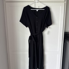 Amazon Basics – Black Tie Belted Dress – XL – NWT – Button Front – Short Sleeve