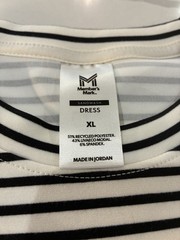 Member&rsquo;s Mark Women&rsquo;s Black/White Striped Crew Neck Sandwash Dress XL