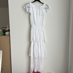 Scandal Made in Italy Women’s white V-Neck Ruffle Flutter Sleeve Maxi Dress