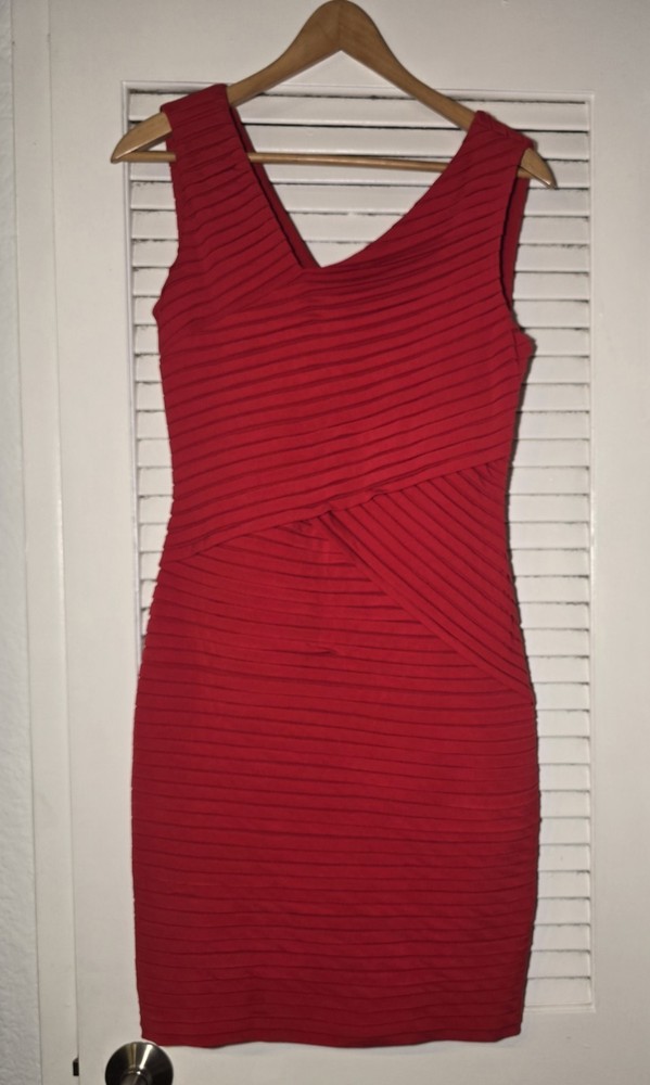 CALVIN KLEIN $128 Tiered Sleeveless Red Dress Size 6