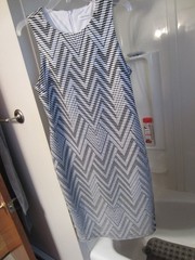 NWOT women&rsquo;s dressy sleeveless dress Calvin Klein Size 14 black/white colors