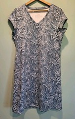LL Bean Cap Sleeve Athleisure Shift Dress Teal Leaf Scuba Stretch Pocket Sz L